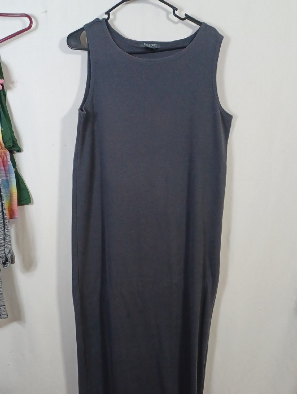 Classic Elements Sleeveless Maxi Dress in Charcoal Gray